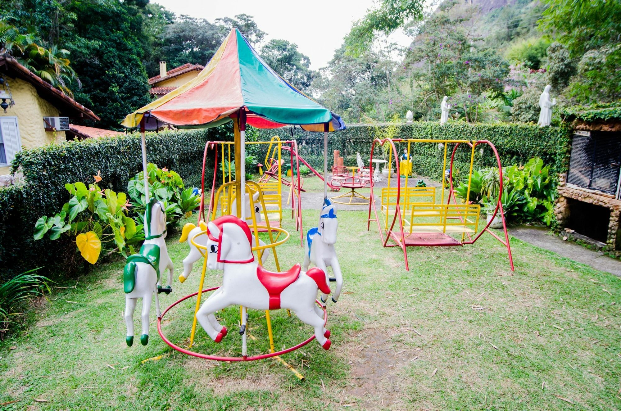 ホテル Kastel Pedra Bonita Petrópolis エクステリア 写真