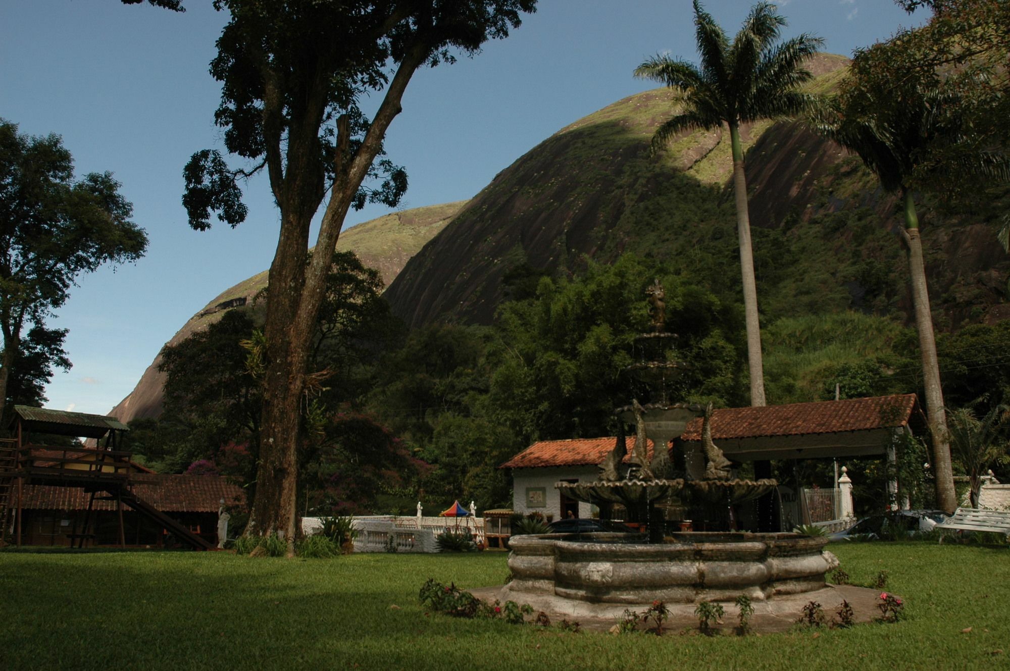 ホテル Kastel Pedra Bonita Petrópolis エクステリア 写真